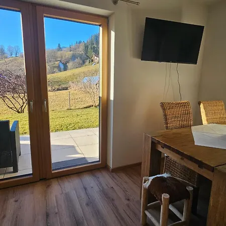 Mountain Brixen Апартаменты Бриксен-им-Тале
