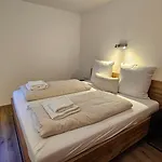 Апартаменты Mountain Brixen *